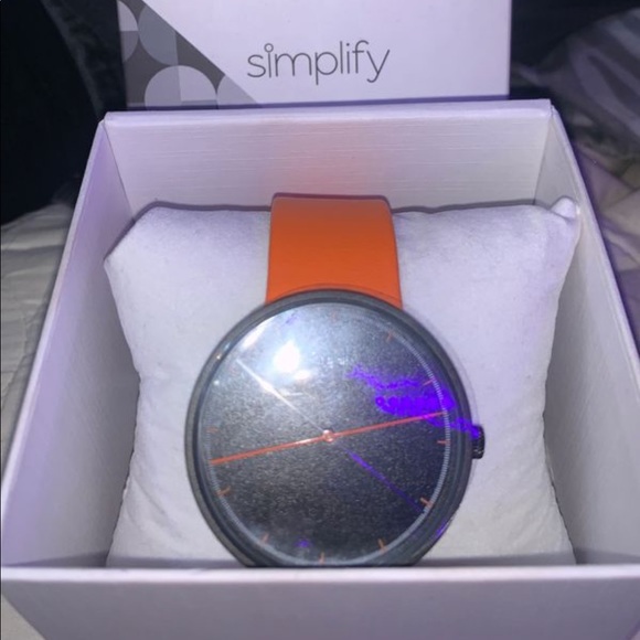 Simplify Watch - Picture 2 of 3